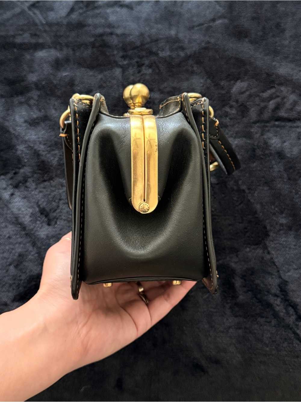 Coach Kisslock Signature C Dreamer 21 - Picture 3 of 16